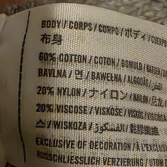 Abercrombie & Fitch Cable Knit Button Up Gray Cardigan Size Small - Picture 3 of 4